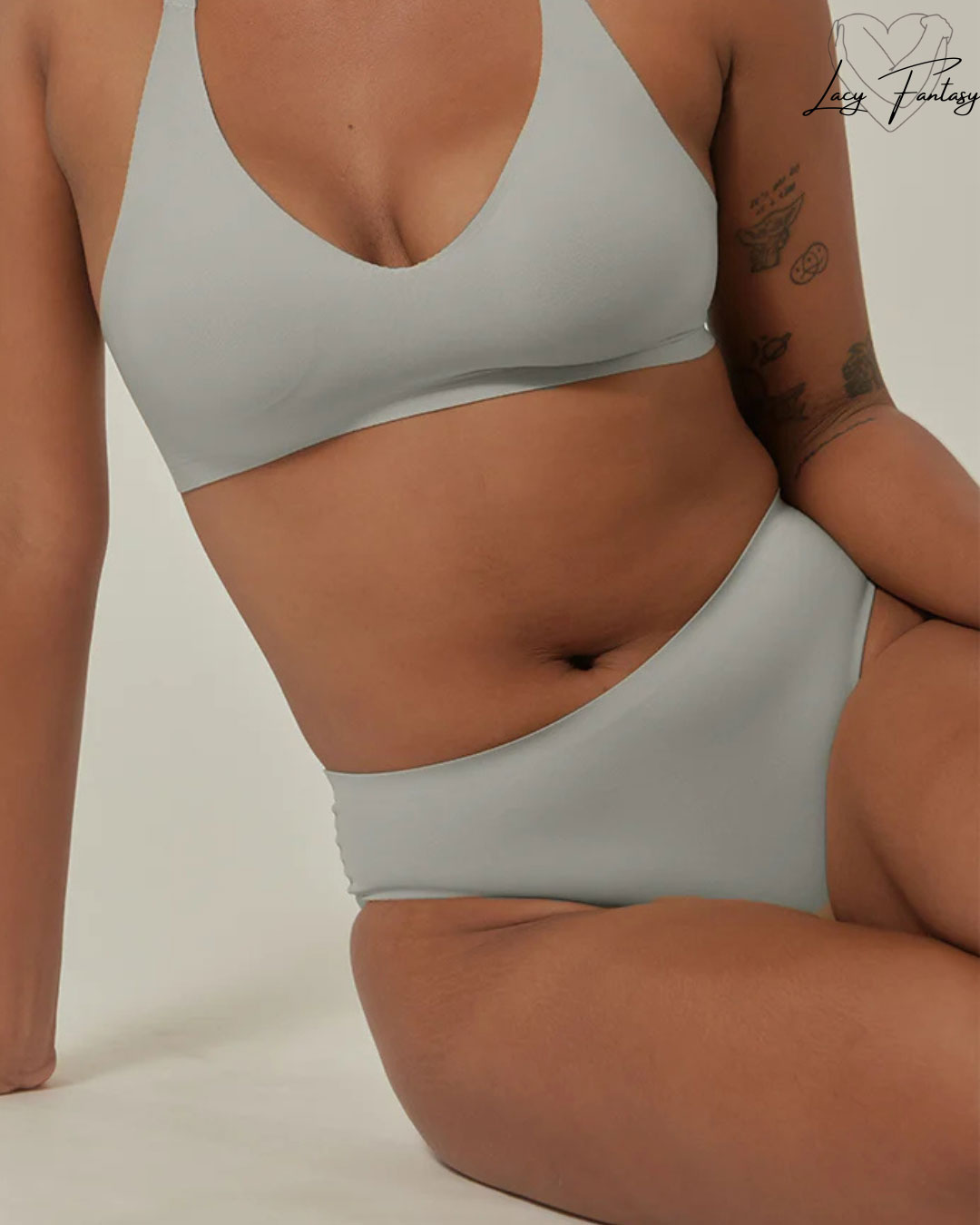 No Visible Panty Lines Seamless  ( 3 Panties @ 999 ) 150Rs Discount